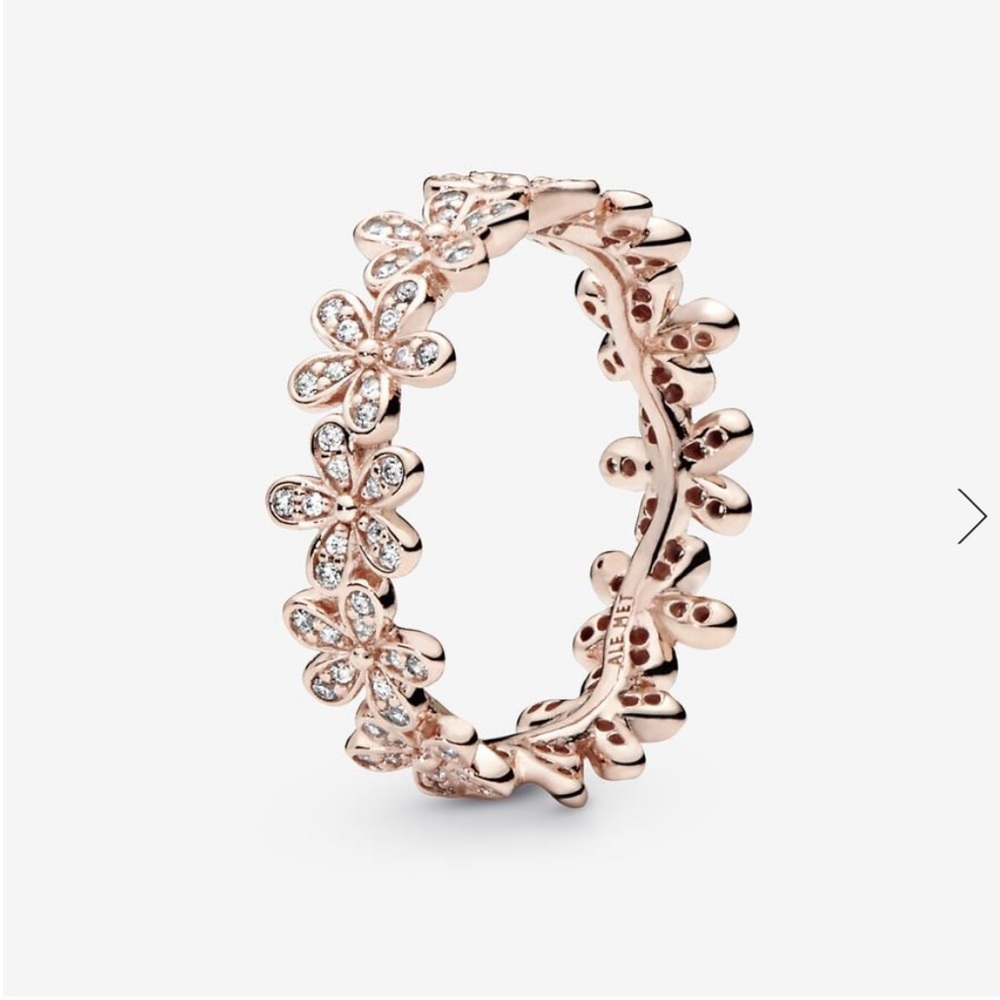 Pandora Daisy Flower Ring